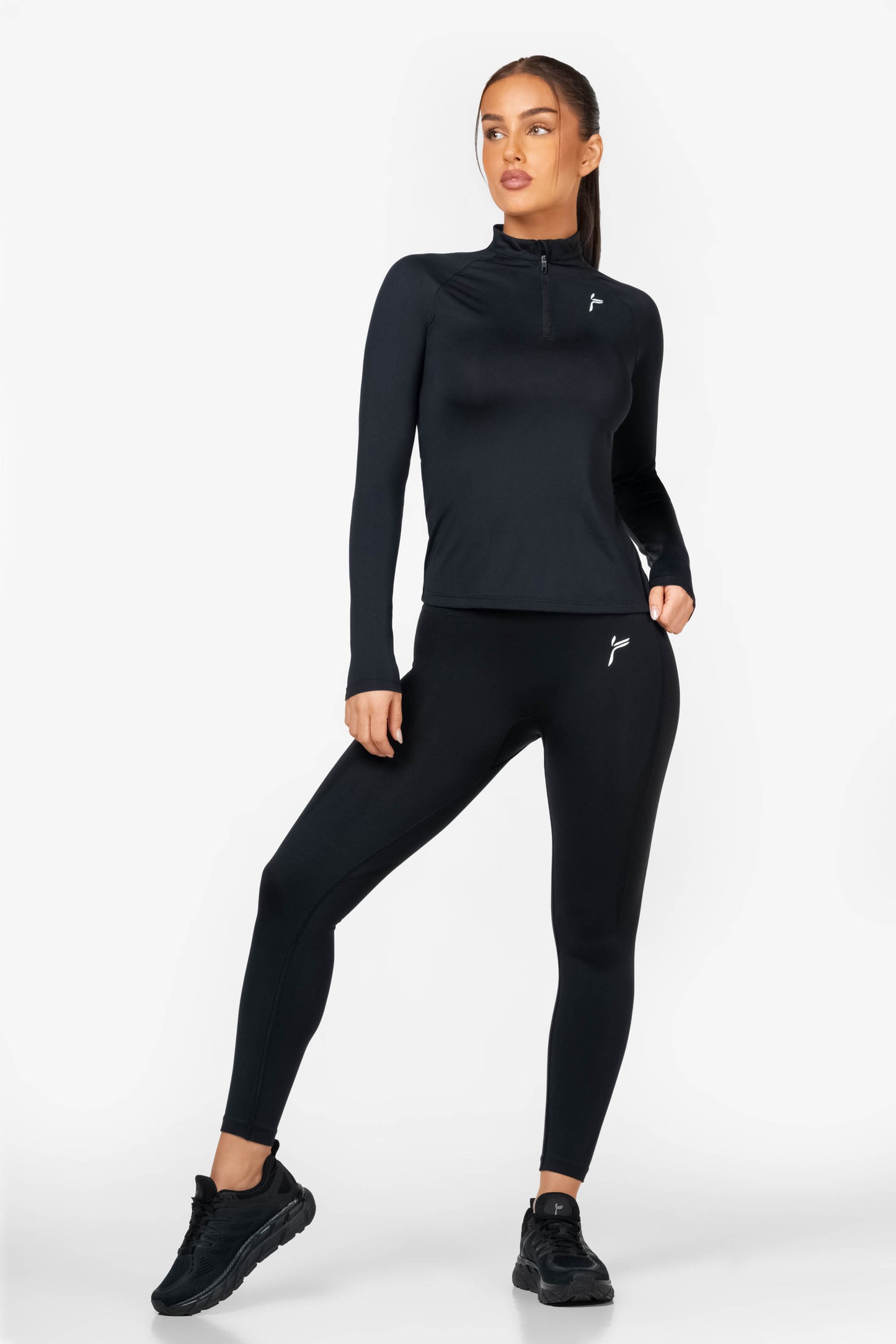 Black Essential Long Sleeve - for dame - Famme - Training Long Sleeve